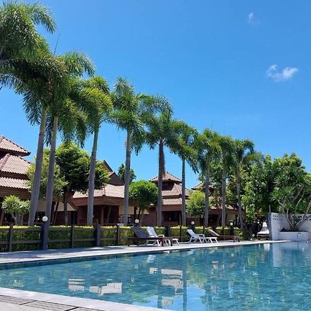 Ruenpruksa Resort Prachuap Khiri Khan Exteriér fotografie