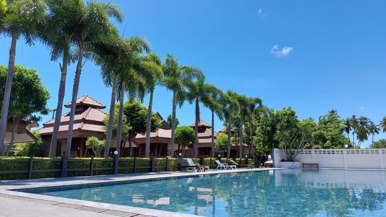 Ruenpruksa Resort Prachuap Khiri Khan Exteriér fotografie