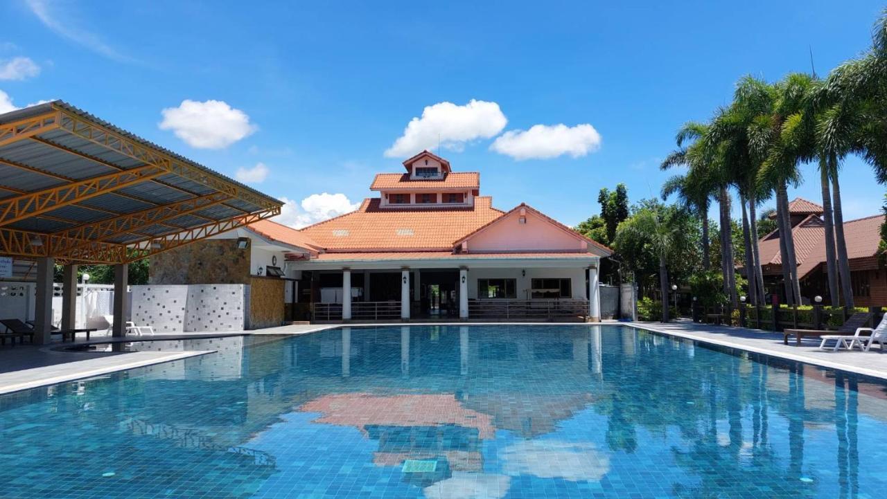 Ruenpruksa Resort Prachuap Khiri Khan Exteriér fotografie