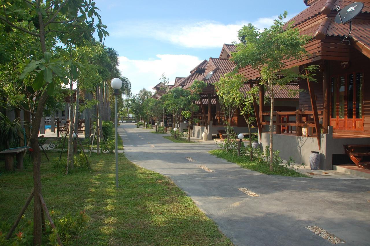 Ruenpruksa Resort Prachuap Khiri Khan Exteriér fotografie